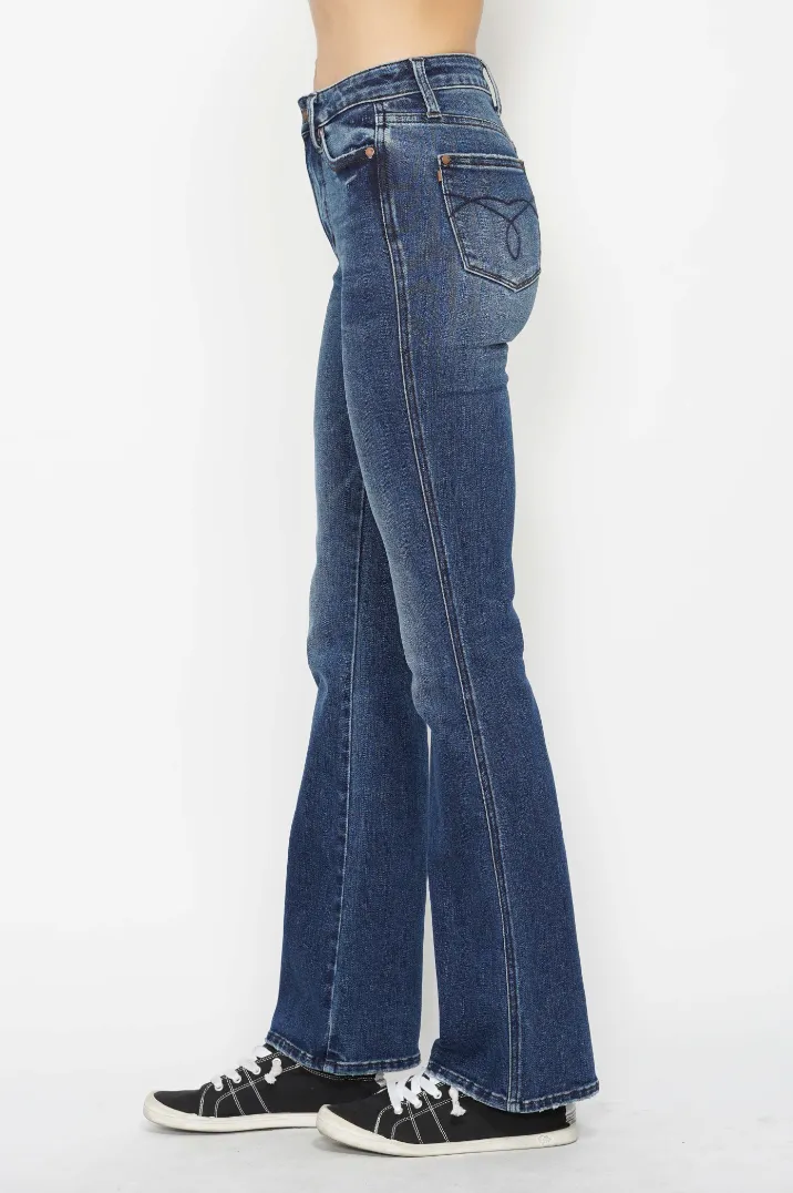 Adley - Hi-Rise Tummy Control Bootcut Jeans (Judy Blue)