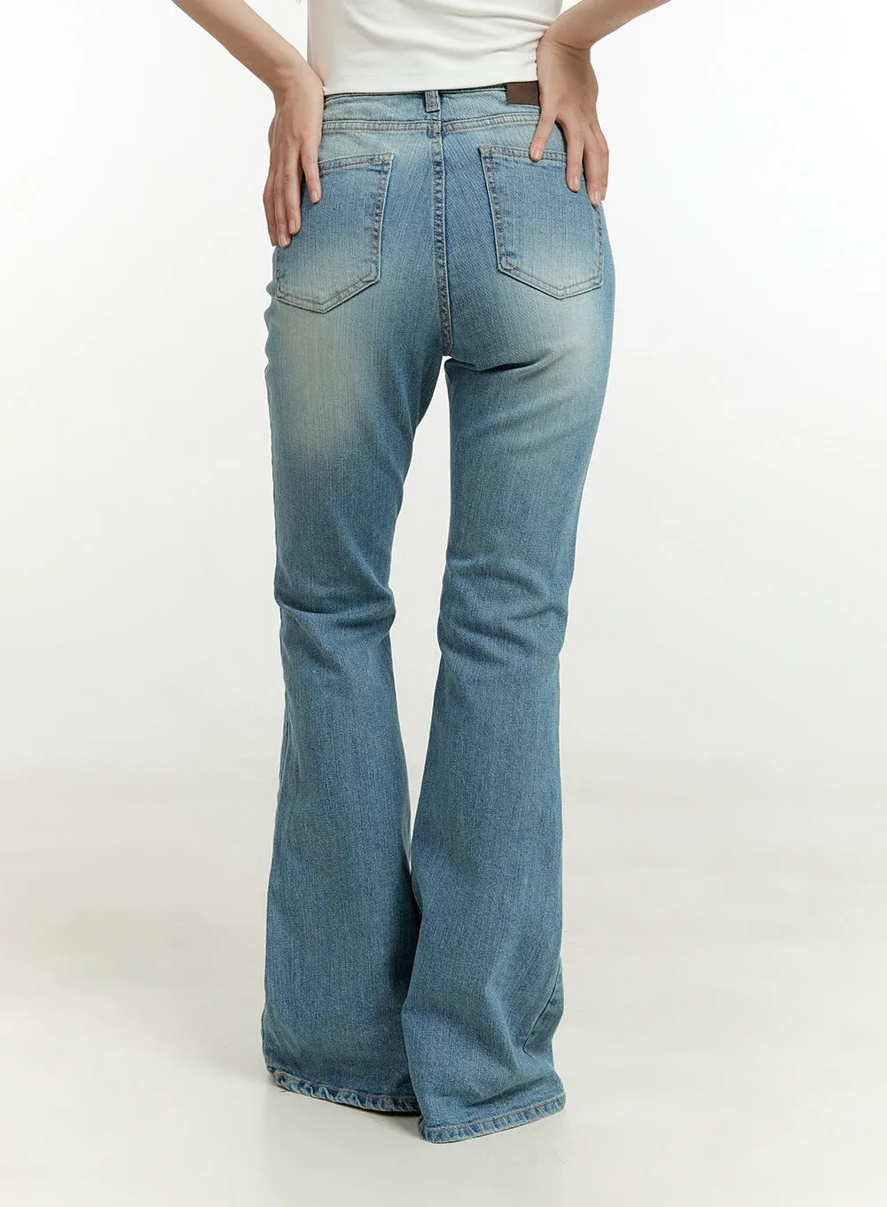 Washed Bootcut Jeans CU428